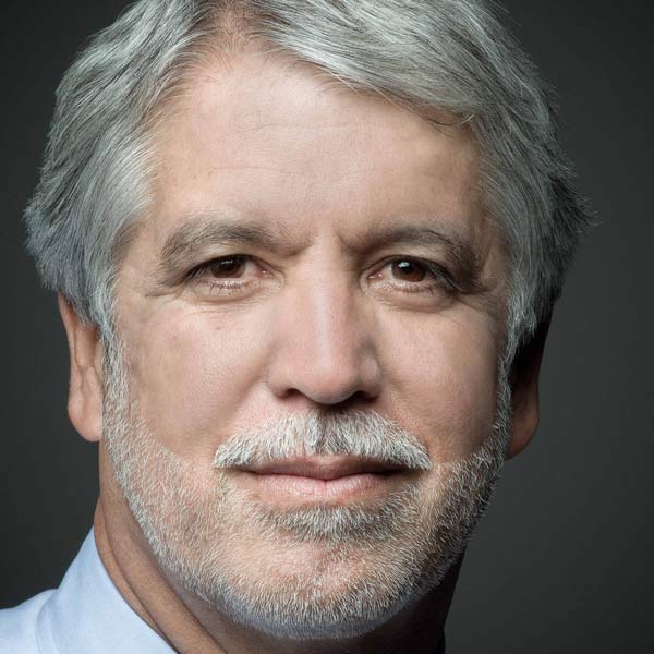 enrique-pealosa-daspeakers-1440071837.jpg speaker